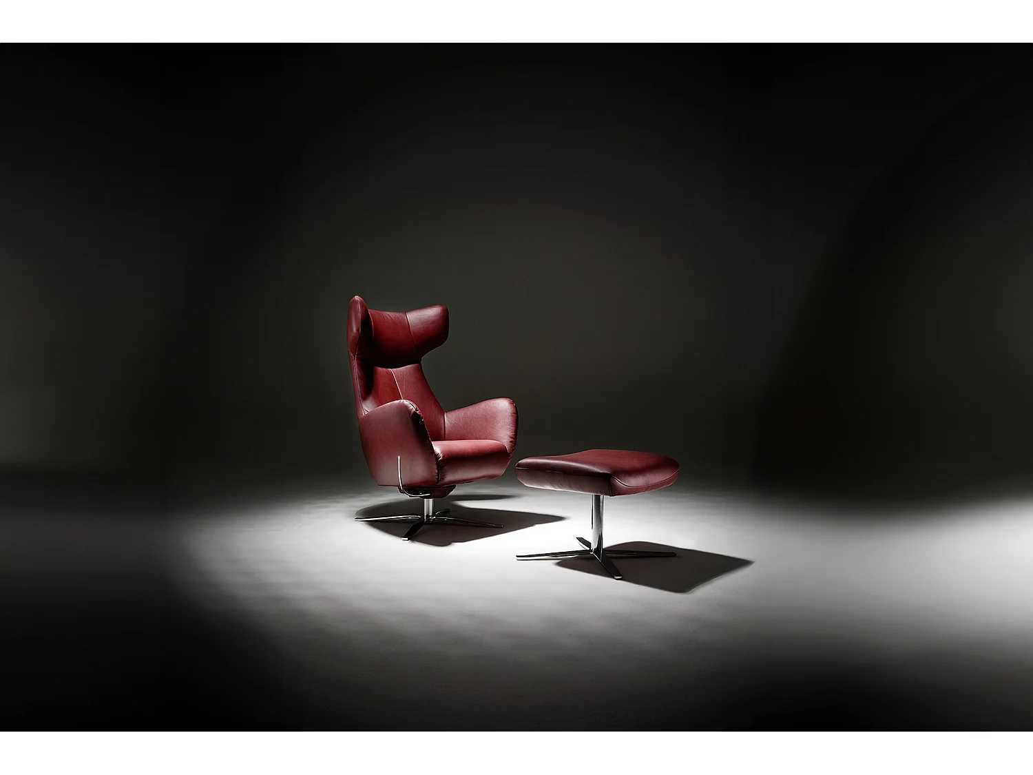 Fauteuil pivotant - Rouge cuir - RANDY