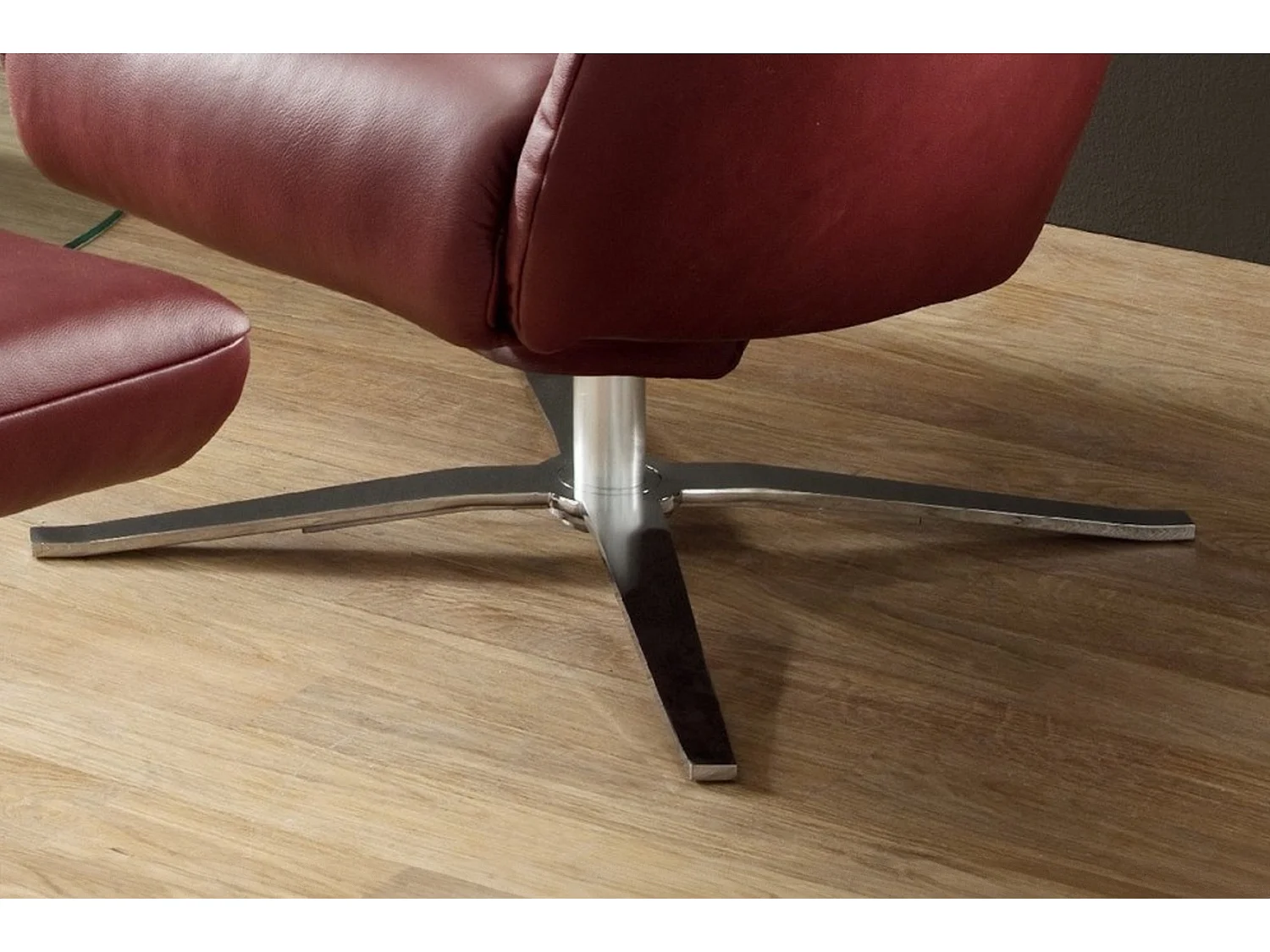 Fauteuil pivotant - Rouge cuir - RANDY