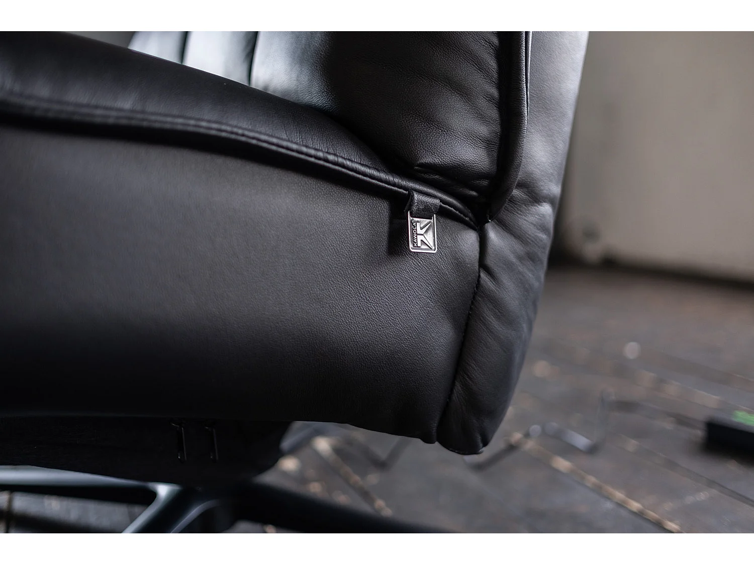 Sillón - Negro piel - MIKO