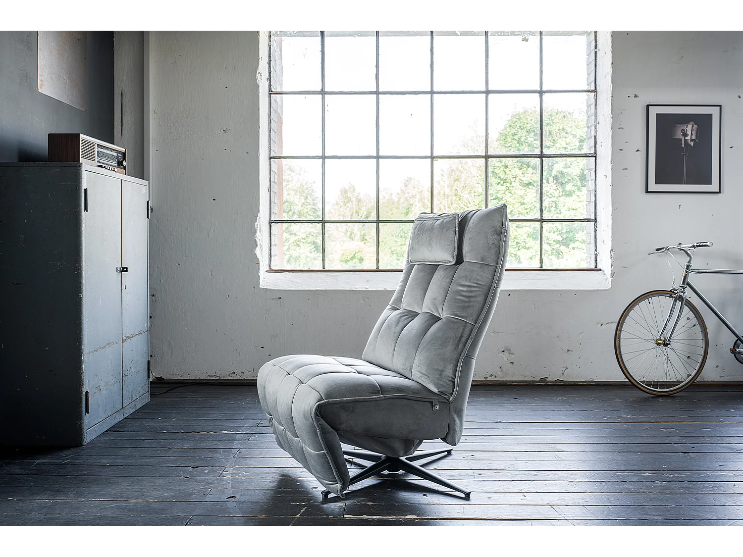 Sillón - gris piedra terciopelo - MIKO