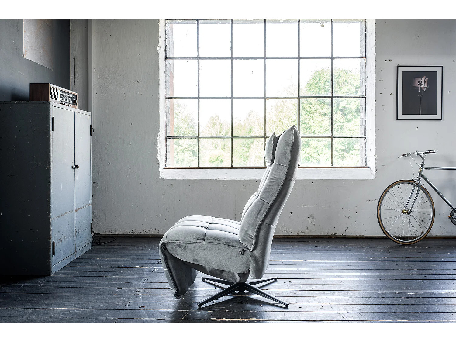 Sillón - gris piedra terciopelo - MIKO