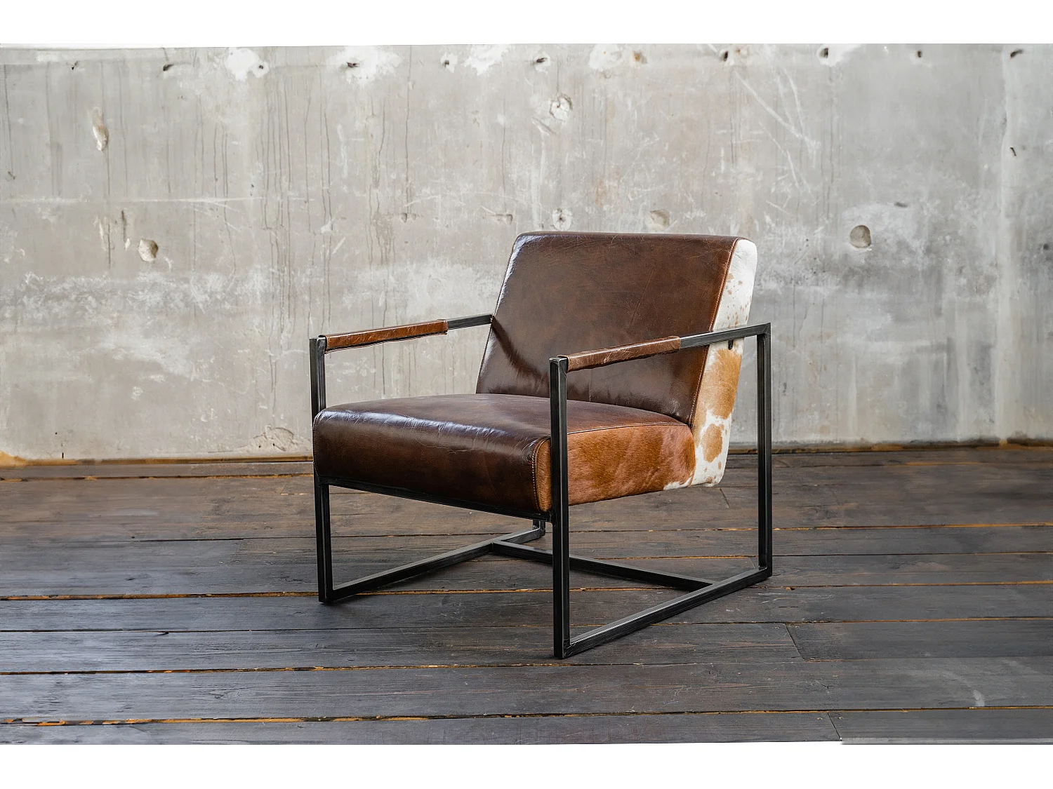 Poltrona - marrone pelle - LIANO