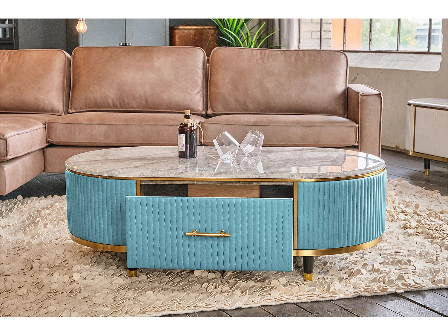 Mesita - azul claro cuero sintético - 70 x 130 cm - MARIA