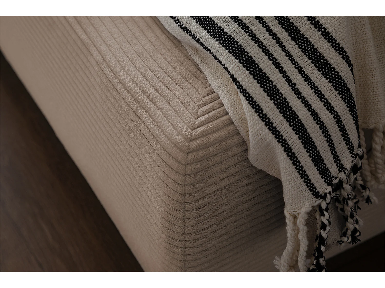 Cama - topo pana - HENRY