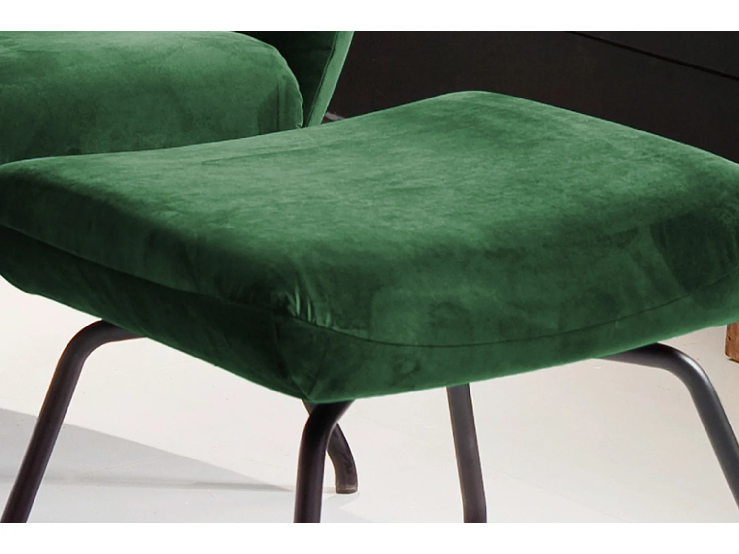 Pouf - vert émeraude Velours - LOTTE