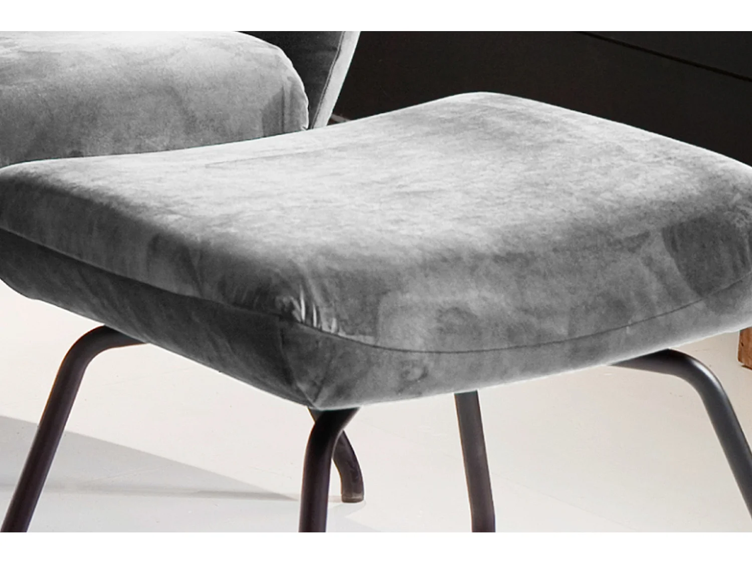 Pouf - argent Velours - LOTTE