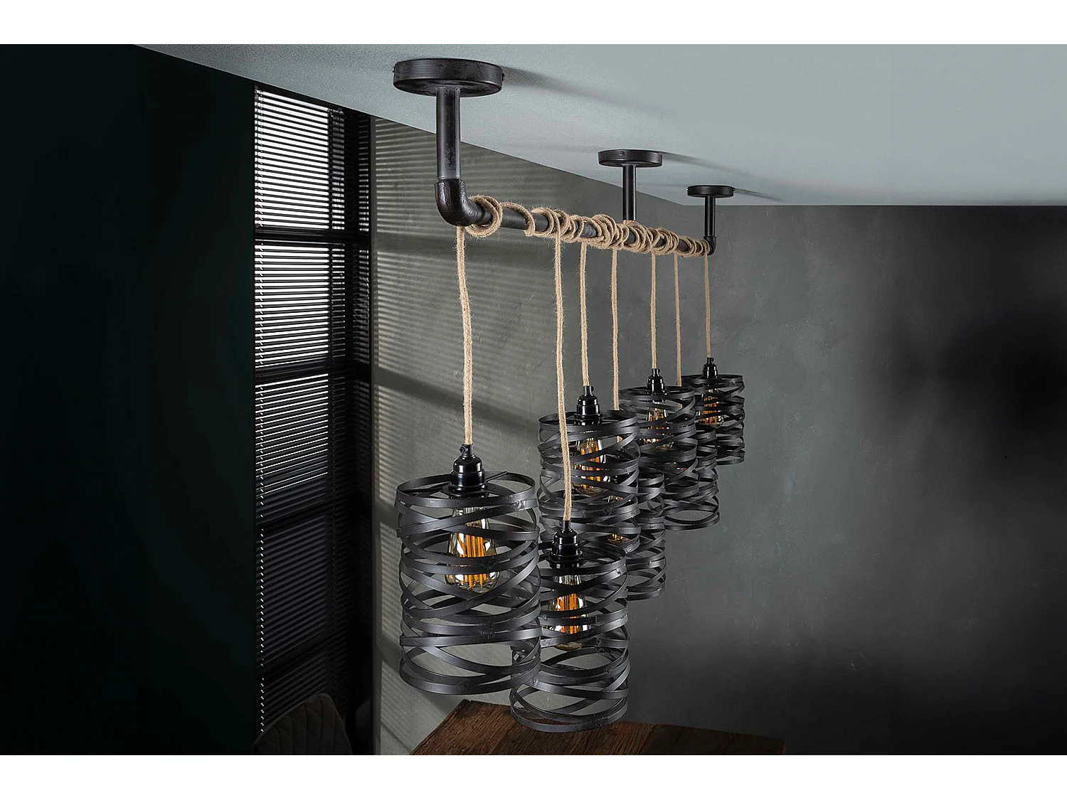 Hängelampe - Schwarz Metall - ALMAS