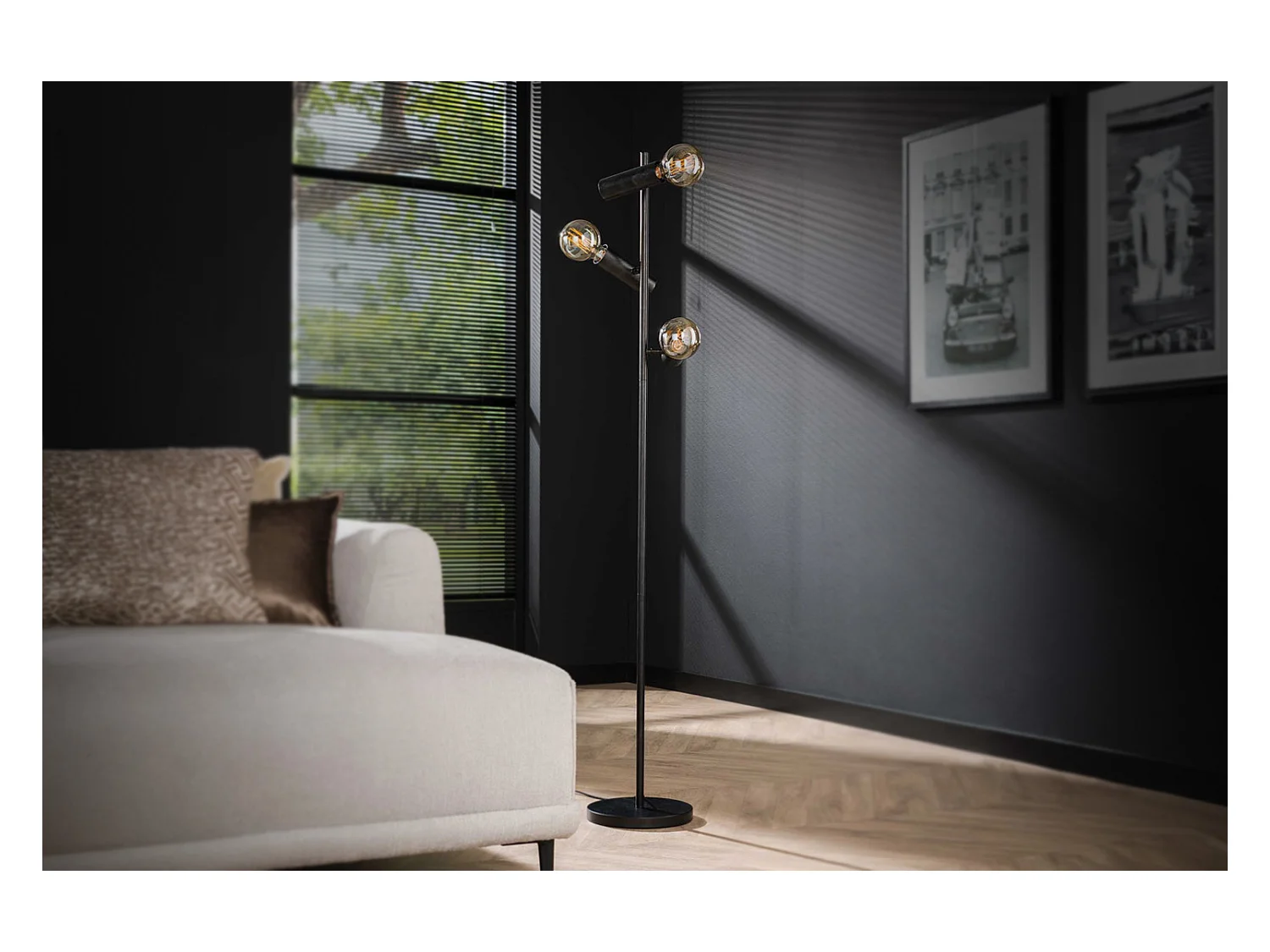 Stehlampe - Schwarz Metall - HAORA