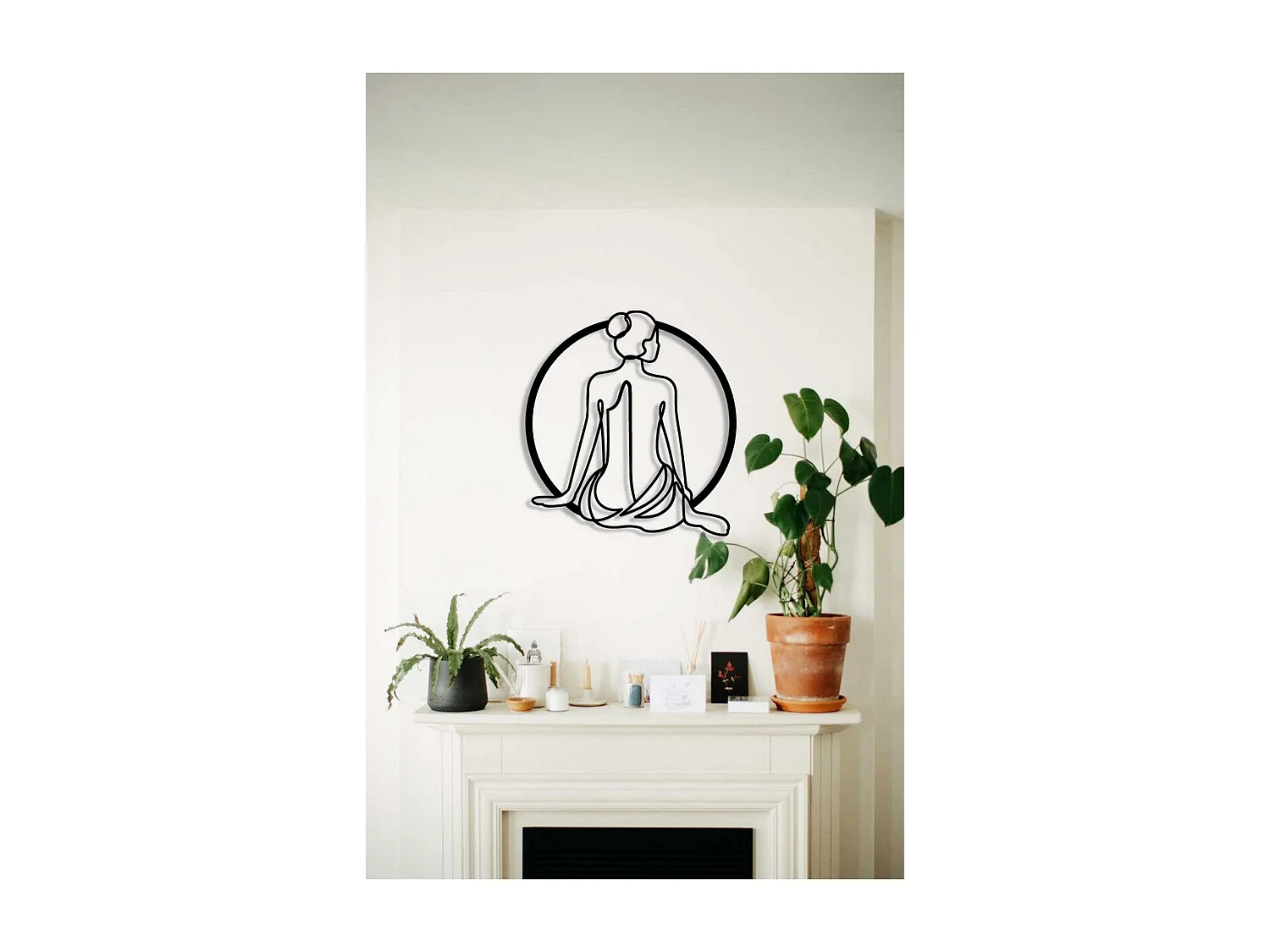 Decoração em Metal Mulher 18, Preto, 56x0,15x60 cm, EPIKASA