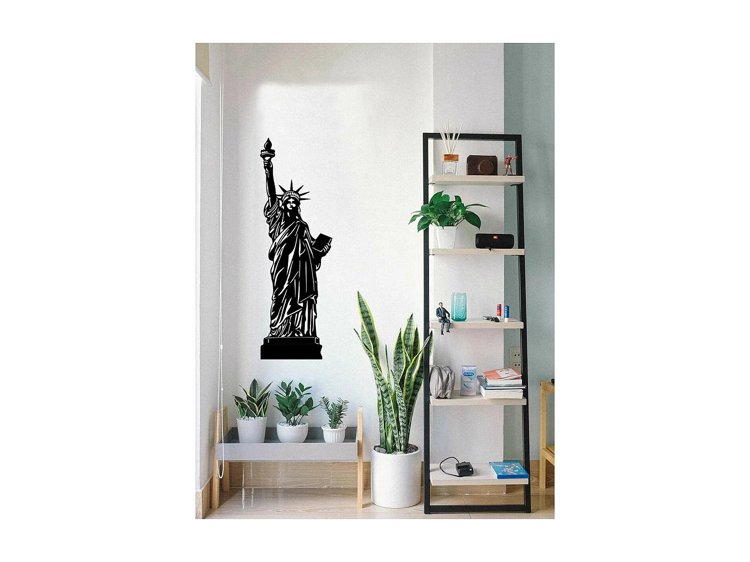 Décoration en Métal Statue de la Liberté 1, Noir, 26x0,15x80 cm, EPIKASA