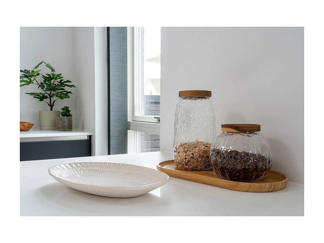 Plateau Brenda, Blanc, 20,3x30,5x3,8 cm, Seven Design