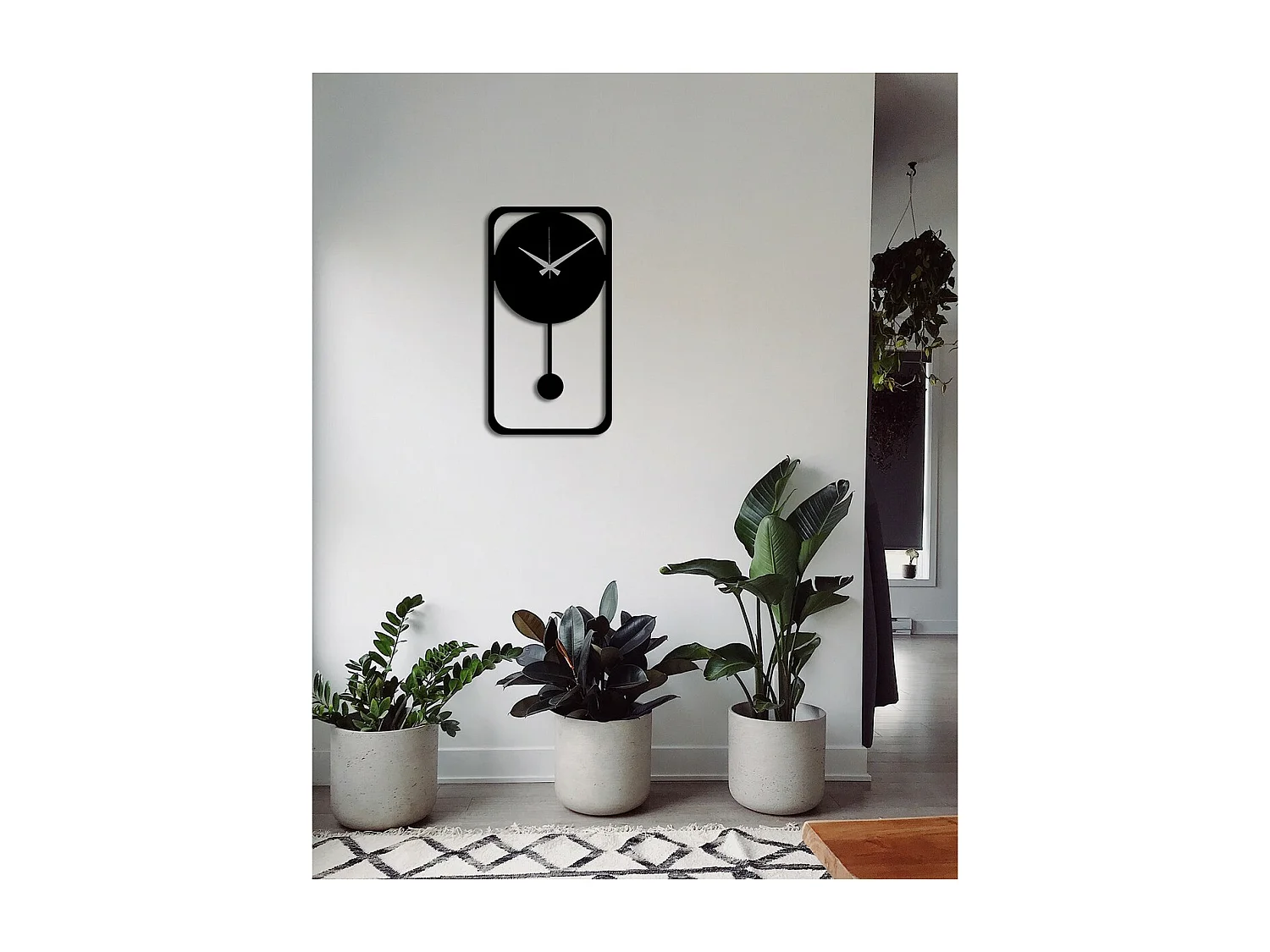 Wandklok Essentieel 5, Zwart, 30x0,15x55 cm, EPIKASA