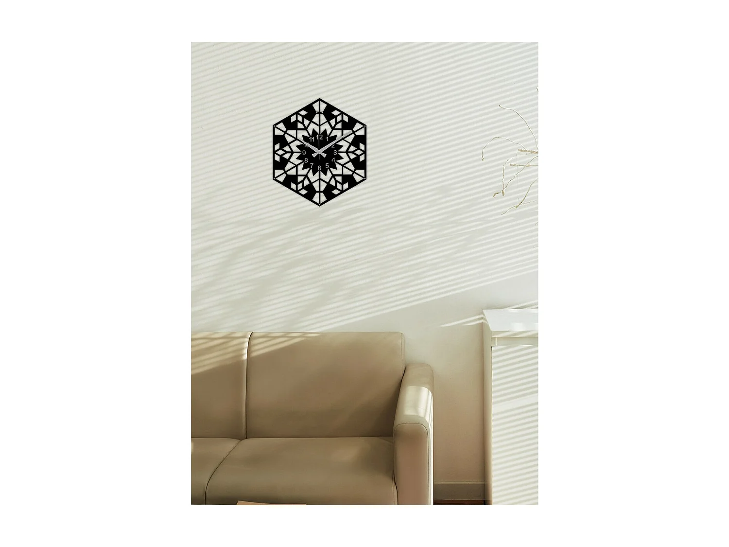 Horloge Murale Géométrique 11, Noir, 44x0,15x50 cm, EPIKASA