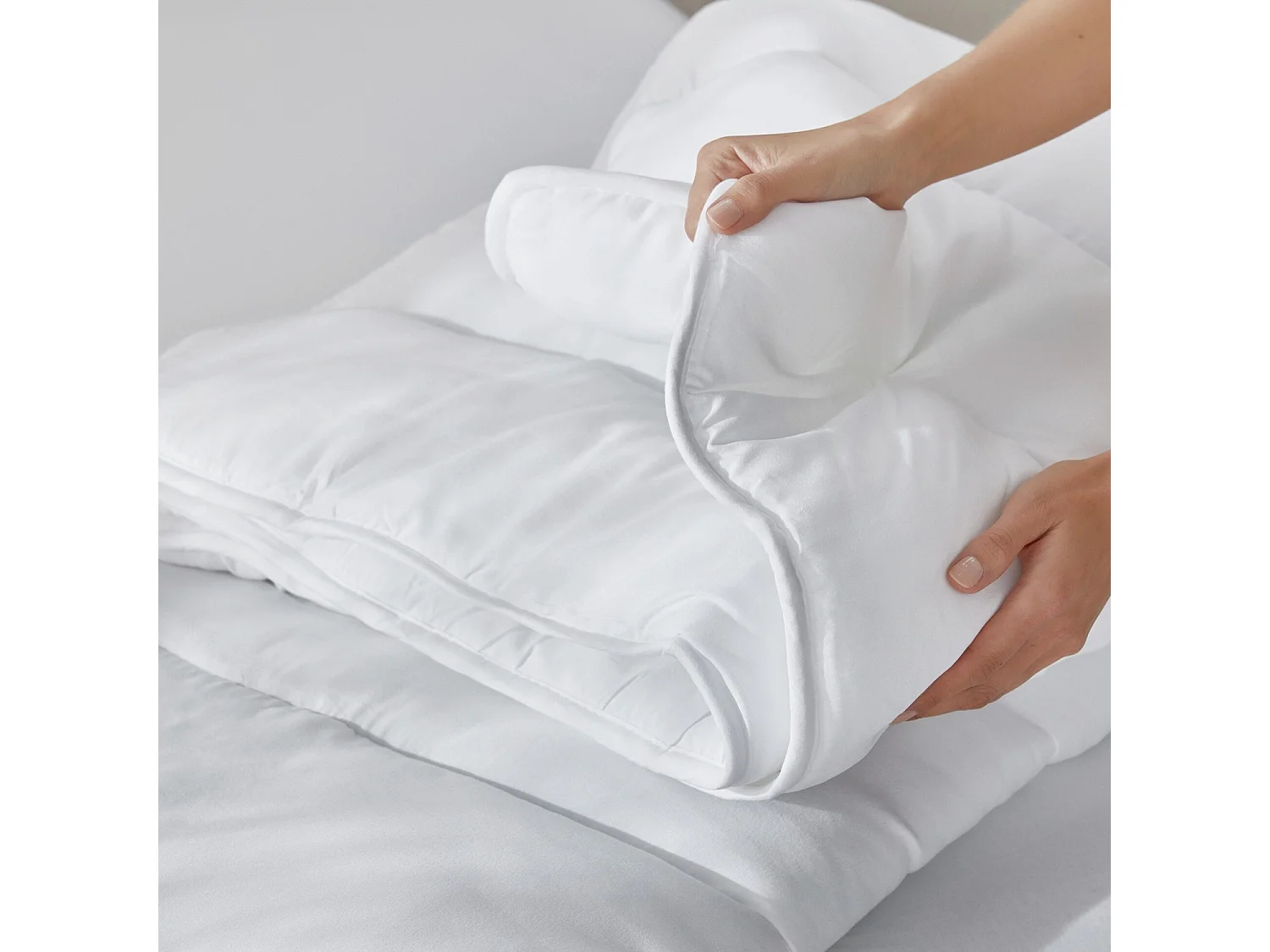 Piumone invernale 180 x 220 cm, fibra cava siliconata 500 g/m², Aloe Vera, PIKOLIN HOME
