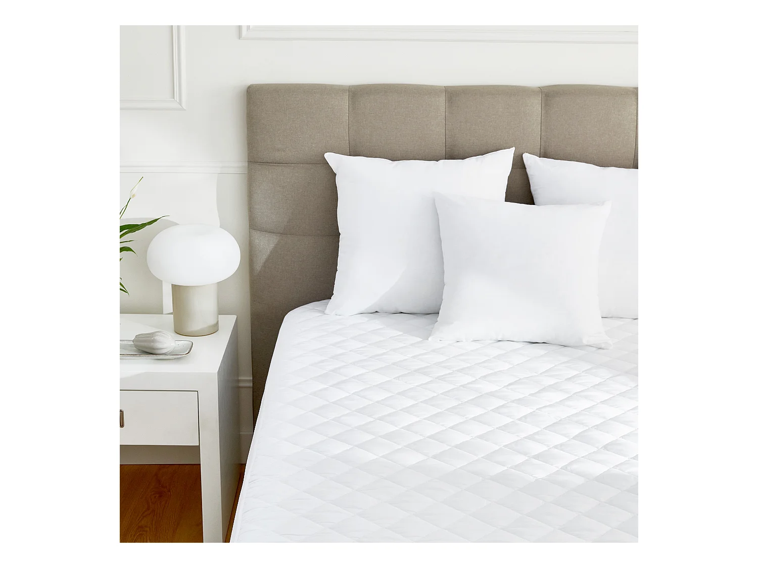 Coprimaterasso anallergico imbottito e impermeabile