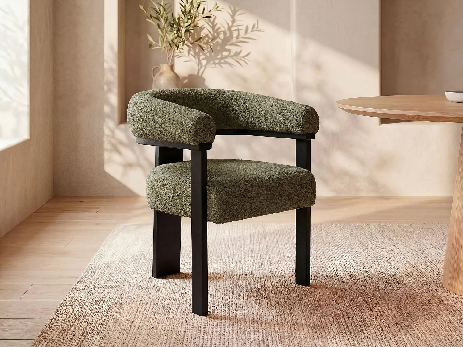 Set van 6 stoelen met armleuningen van boucléstof en heveahout - Kaki en zwart - LIVELIA van Pascal MORABITO