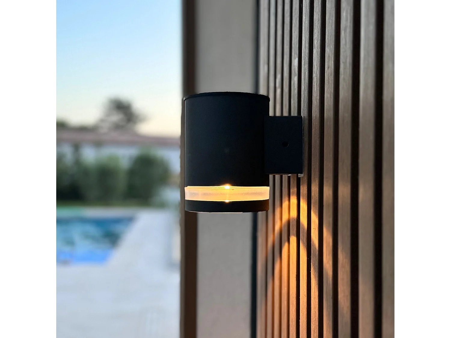 2 appliques murales solaires HELIO Noir ABS H11,5cm