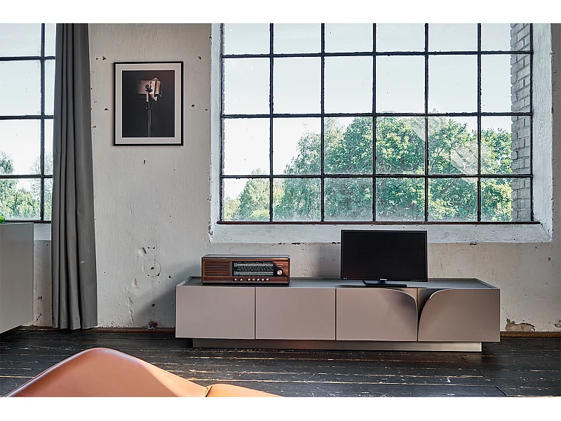 TV-Board - Grau Holz - EMMA