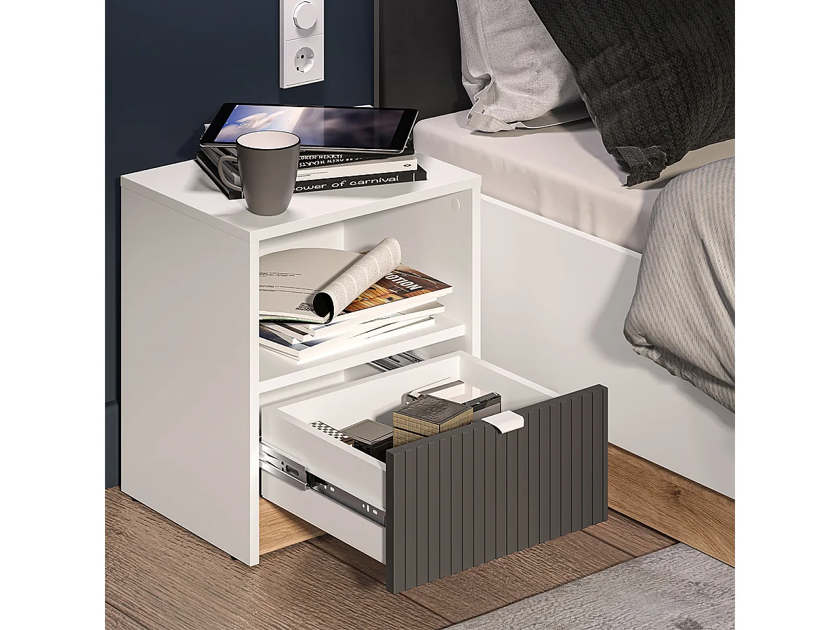 Mesa de cabeceira 1 gaveta Ronan branco 48cm