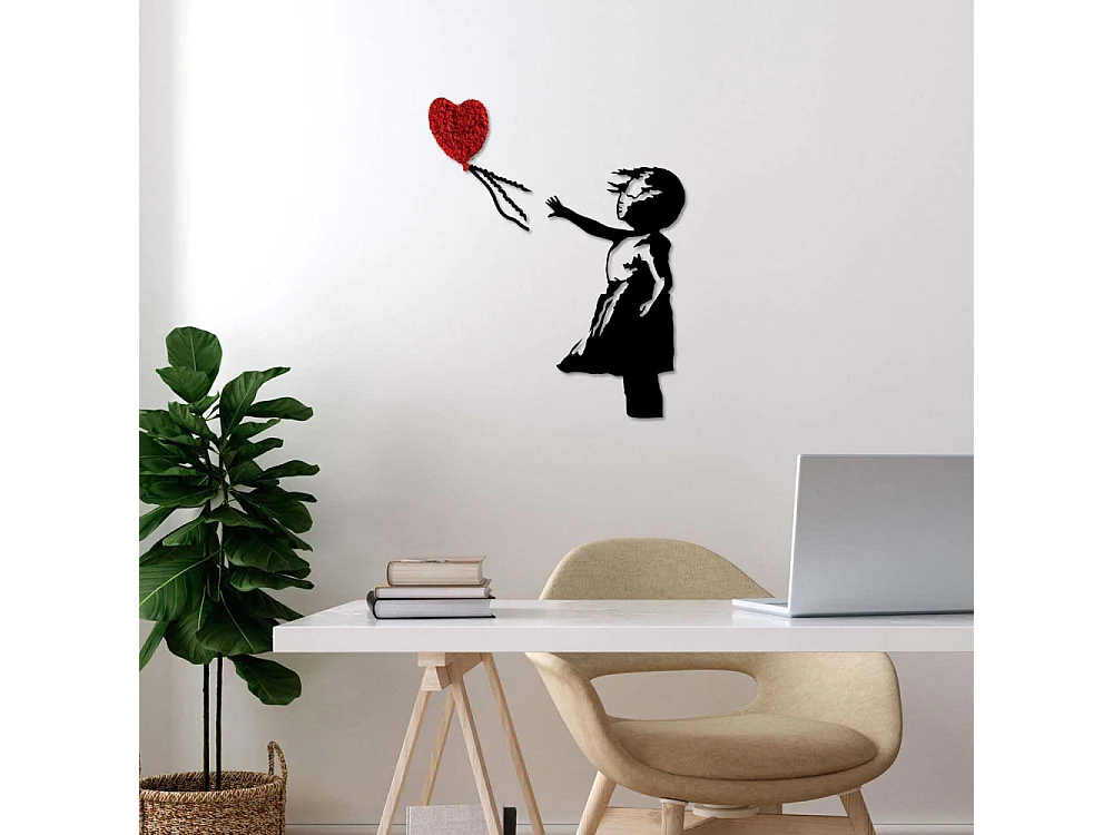 Décoration murale en métal Fille avec ballon