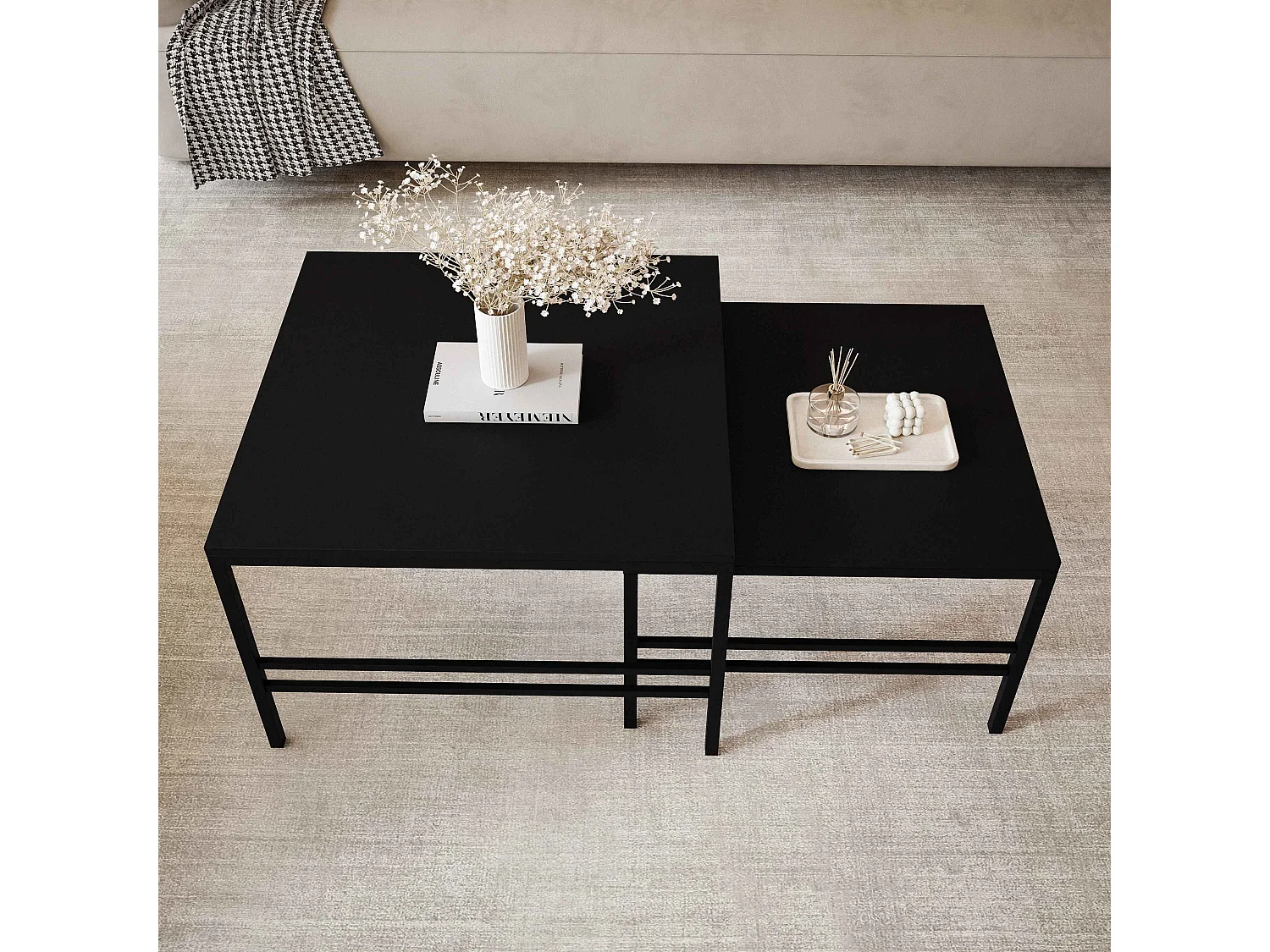 Salontafel set van 2 in 1 fi70/fi60 Mat Zwart, frame in zwart.