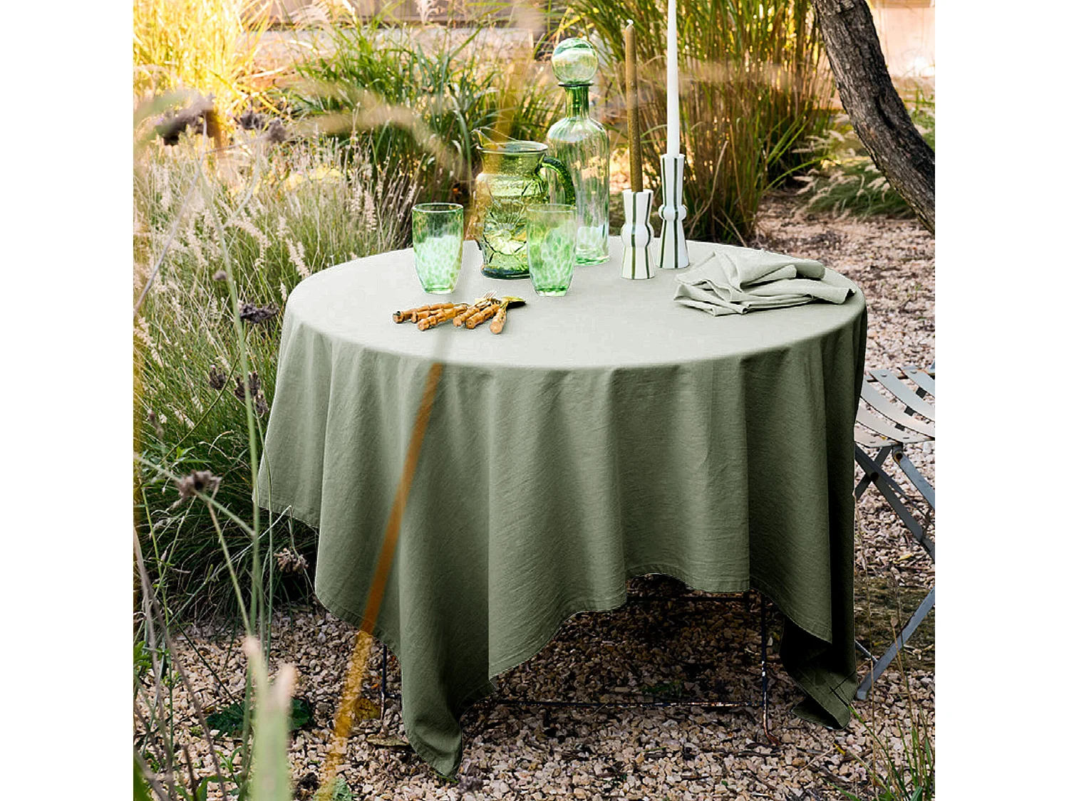 Nappe rectangulaire lin et coton 170X300 cm MATTIS vert mousse