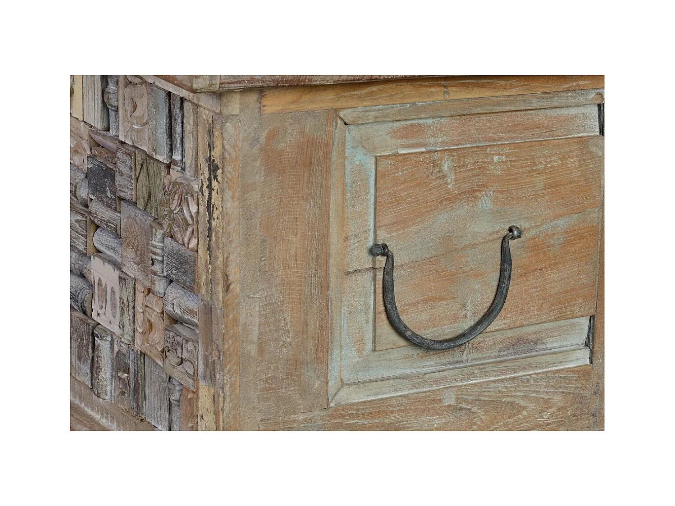 Coffre mélange en bois de manguier et recyclé finition multicolore