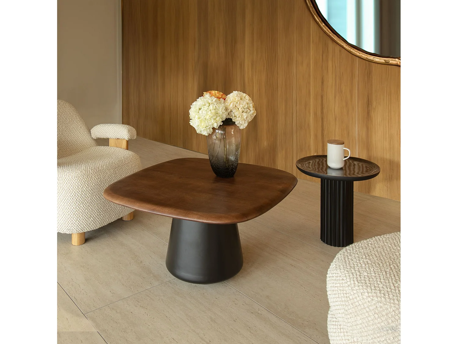 Now's Home - Table D'appoint En Bois De Manguier Et Pied En Metal Noir