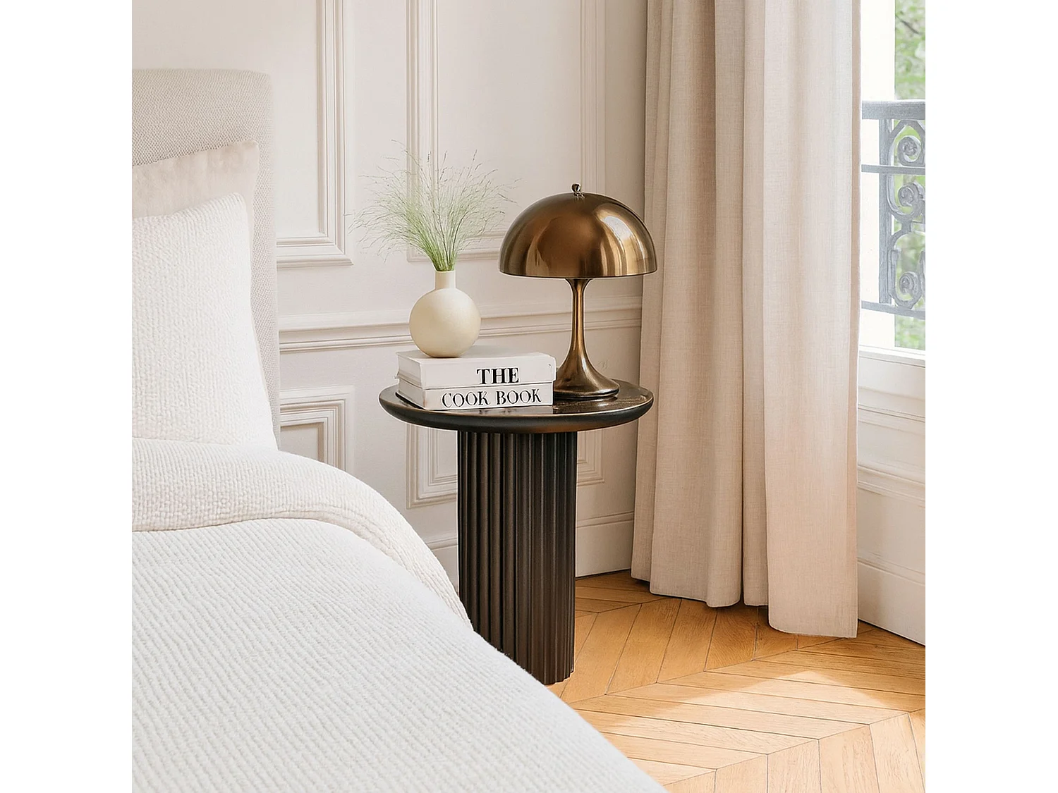 Now's Home - Table D'appoint En Bois De Manguier Et Pied En Métal Noir