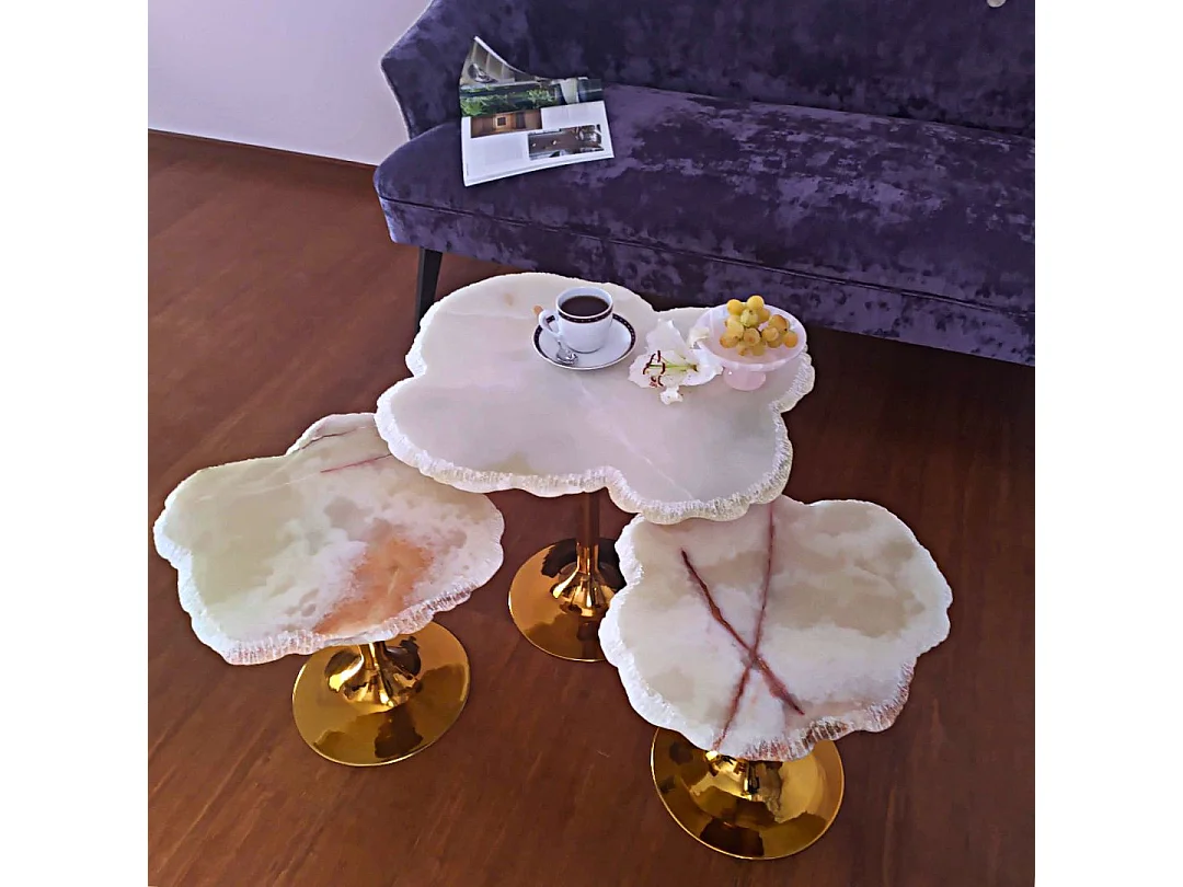 Mesa auxiliar de piedra natural