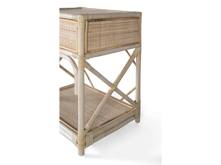 Table de nuit rotin naturel et chaleureux