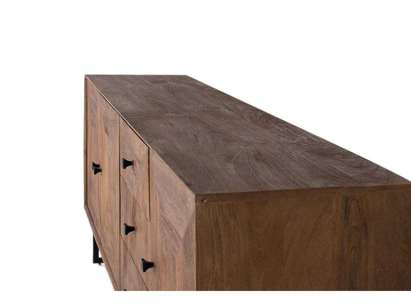 Buffet sculpté à la main avec 3 portes et 3 tiroirs