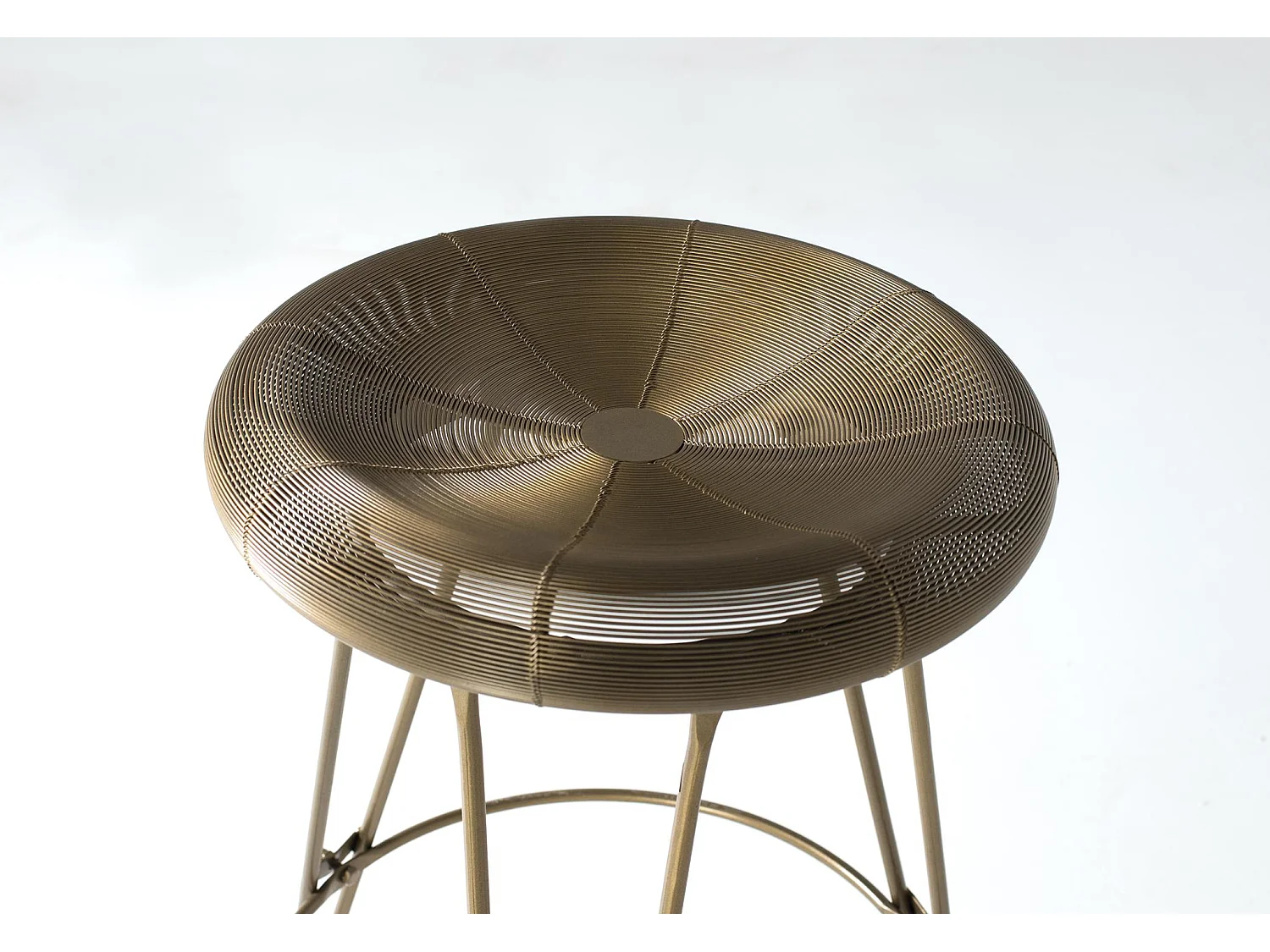 Høy barkrakk i metall, 76 cm høy