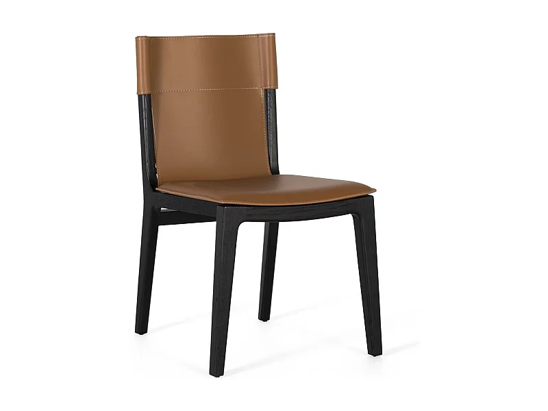 Ensemble de 4 chaises recouvertes de cuir synthétique et pieds noirs