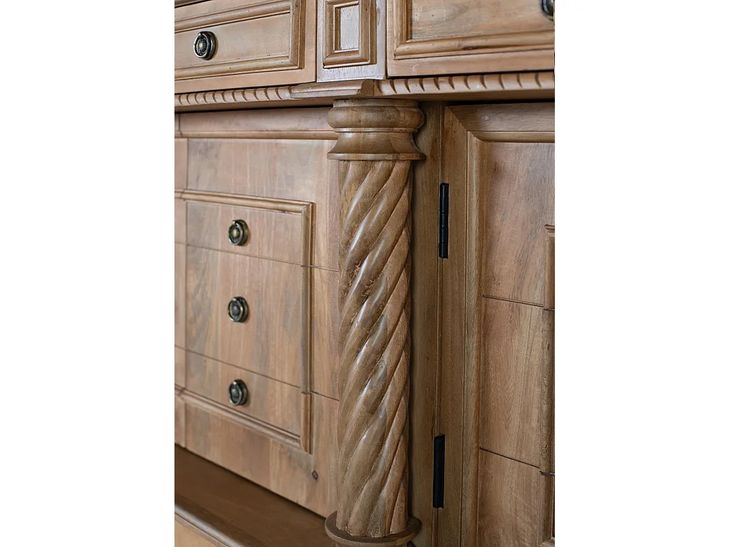 Buffet avec 4 tiroirs et 4 portes en bois de manguier