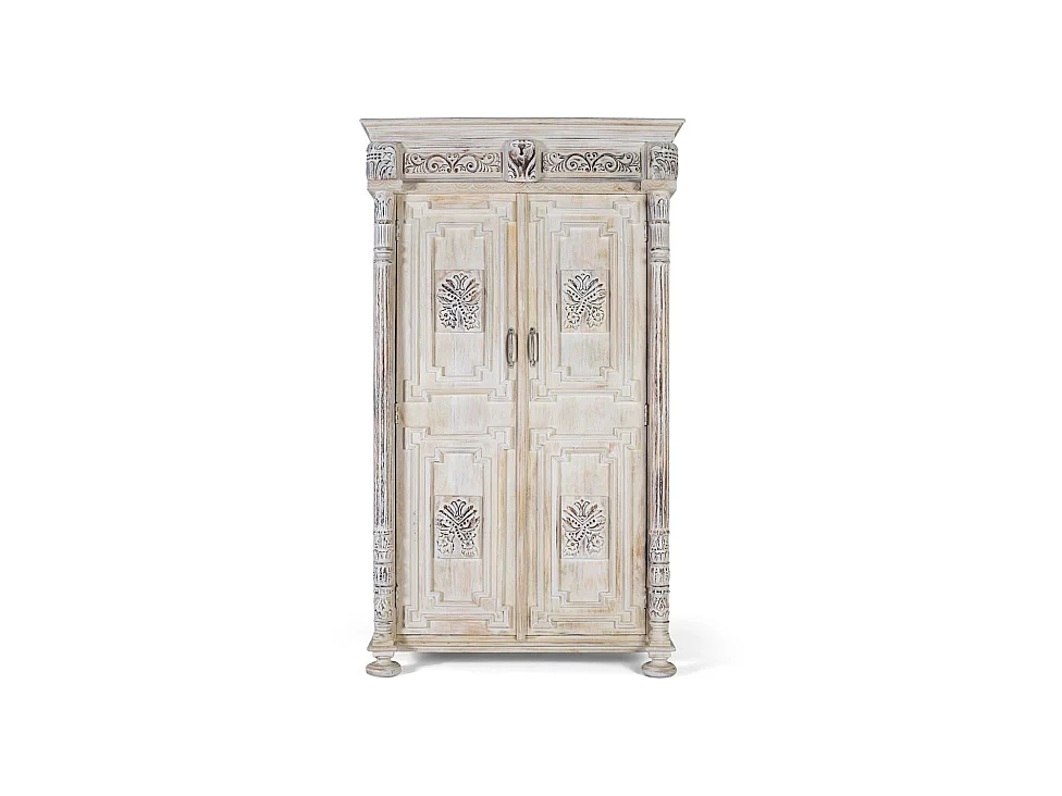 Armoire manguier blanc vieilli touche sophistiquée