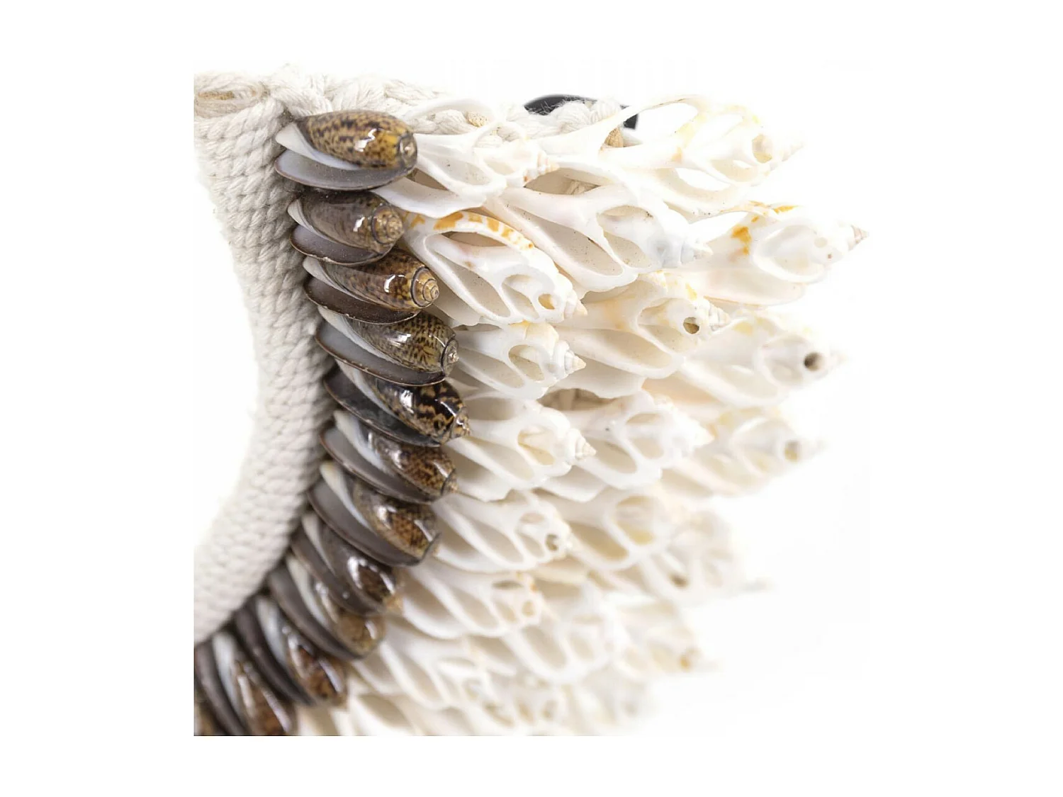 Sculpture collier coquilles corde naturel Fer Naturel - Décoration d'Autrefois