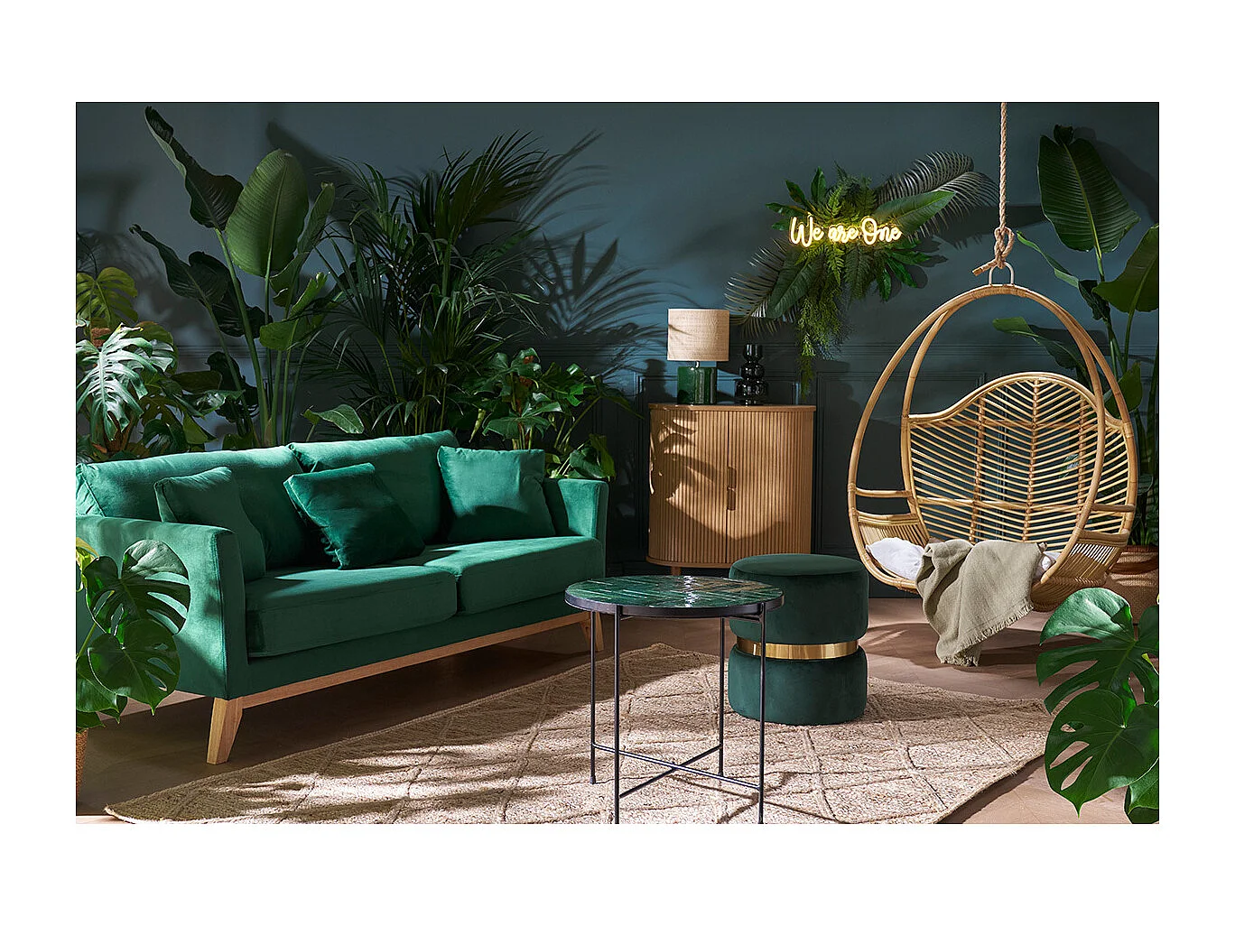 Pouf rond en velours vert foncé et métal doré D40 cm JOY