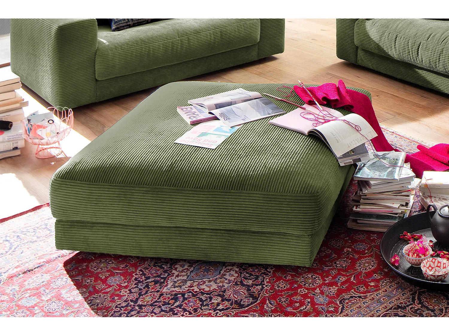 Polsterhocker - Grün Cord - MADELINE