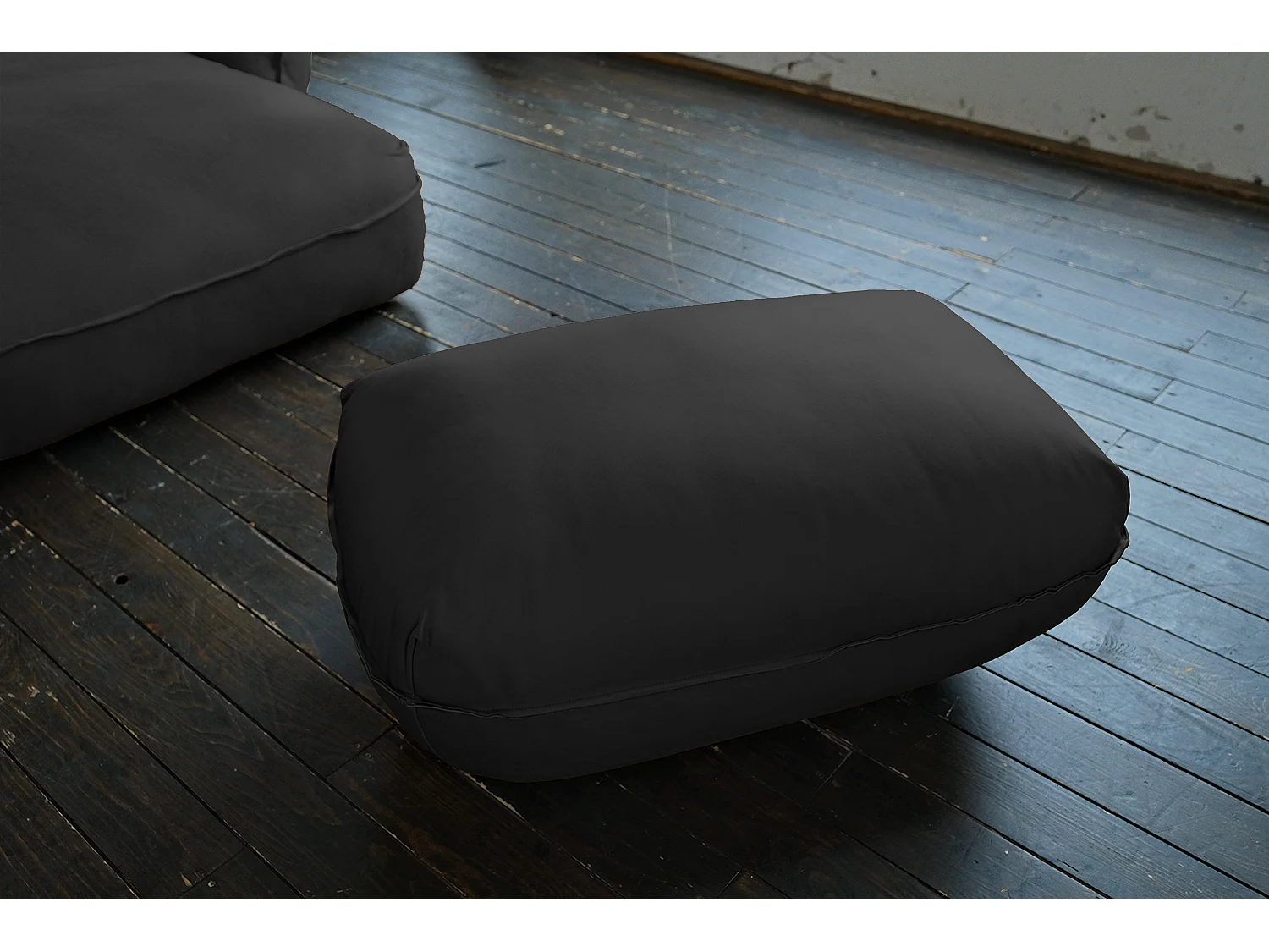 Pouf - Noir cuir - DAVITO