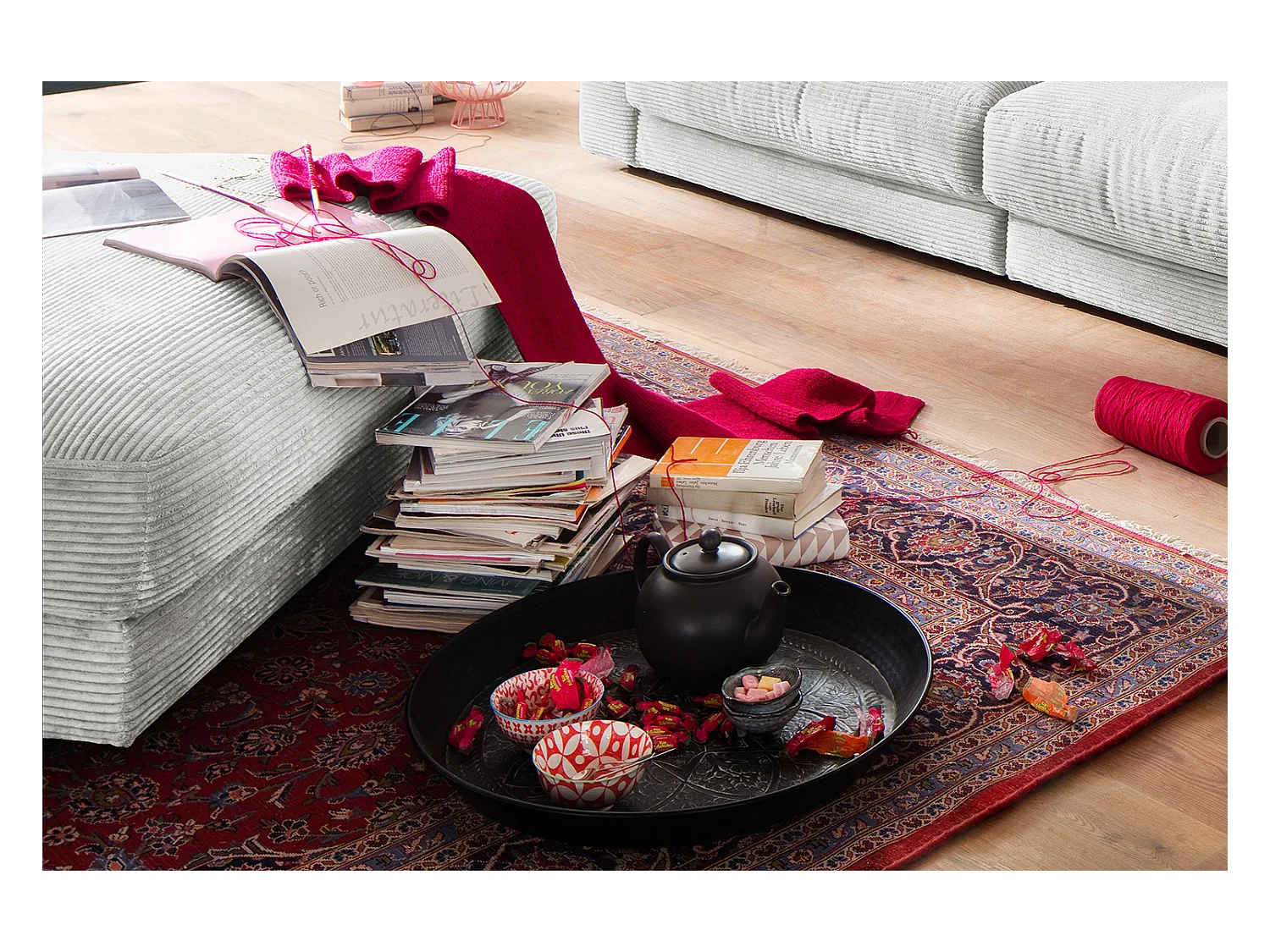 Puff tapizado - gris claro Pana - MADELINE