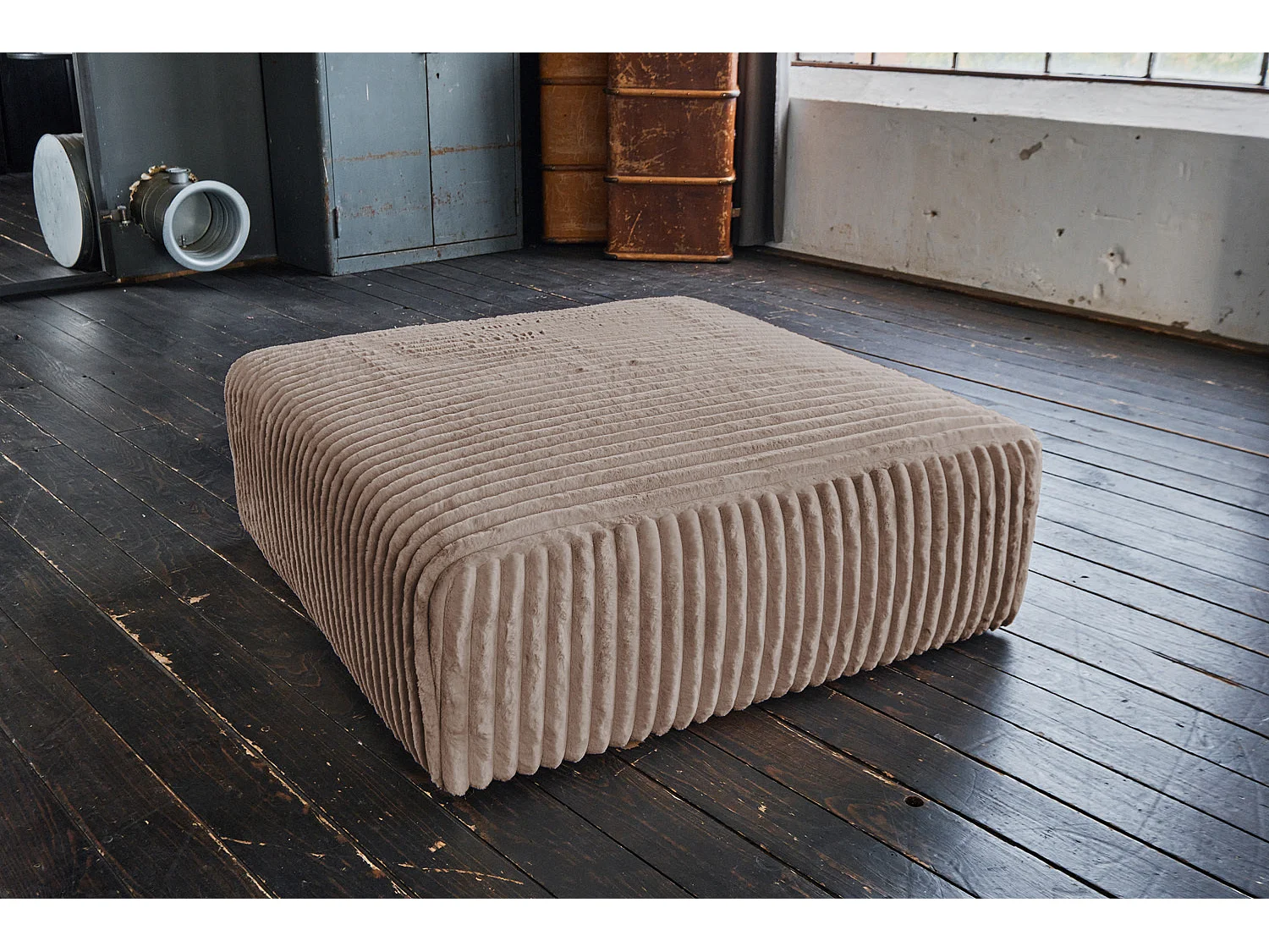 Pouf rembourré - taupe Velours côtelé - WIOLO SOFT