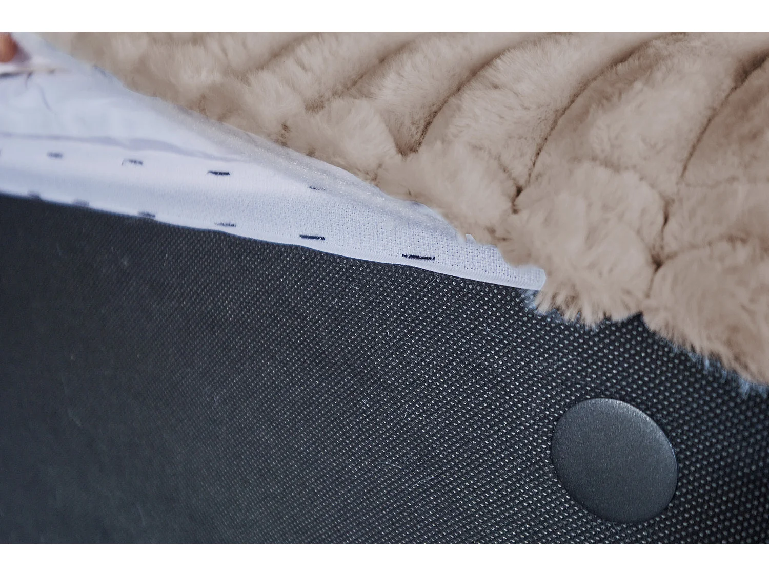 Pouf rembourré - taupe Velours côtelé - WIOLO SOFT