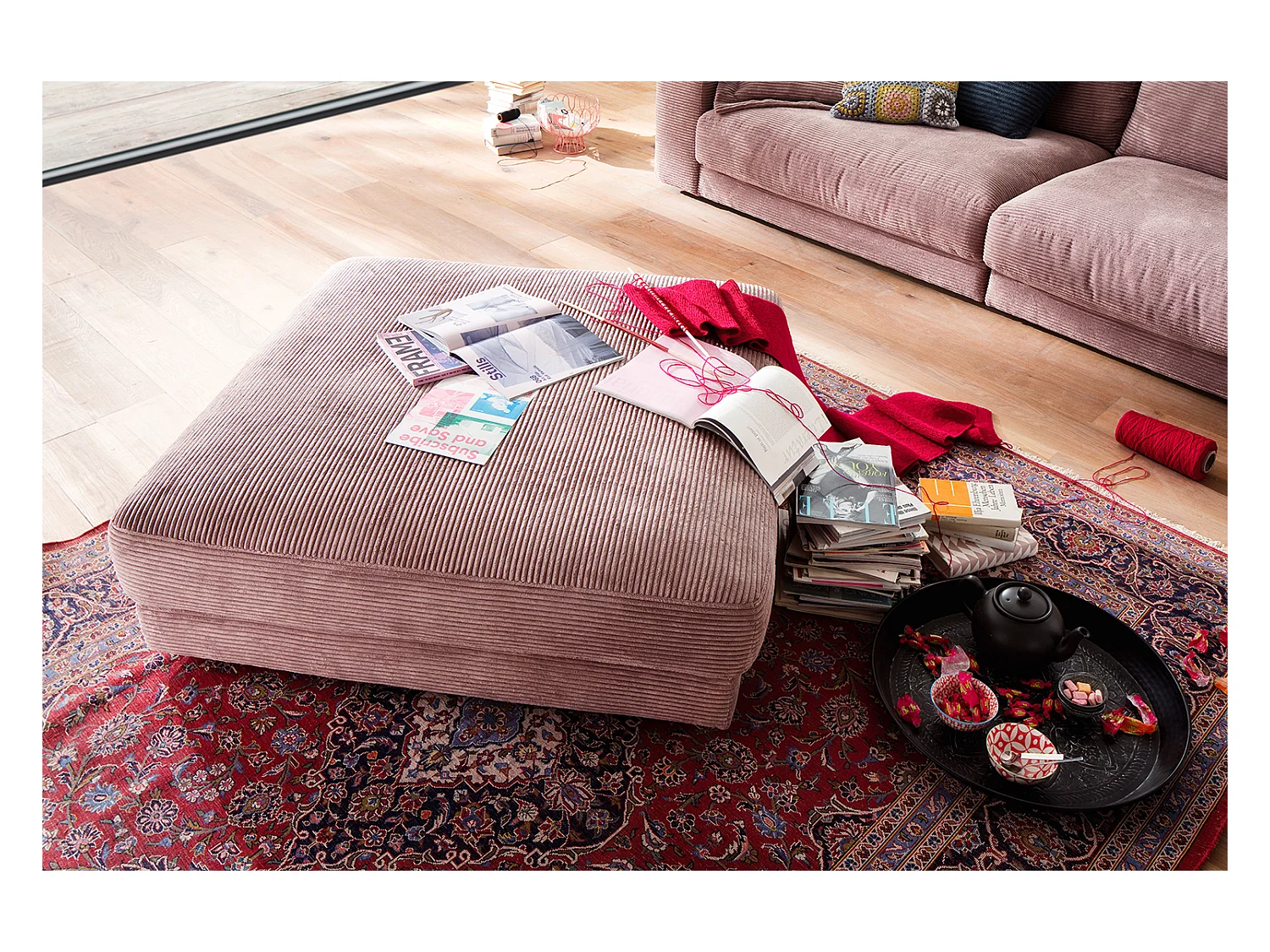 Pouf rembourré - Rose Velours côtelé - MADELINE