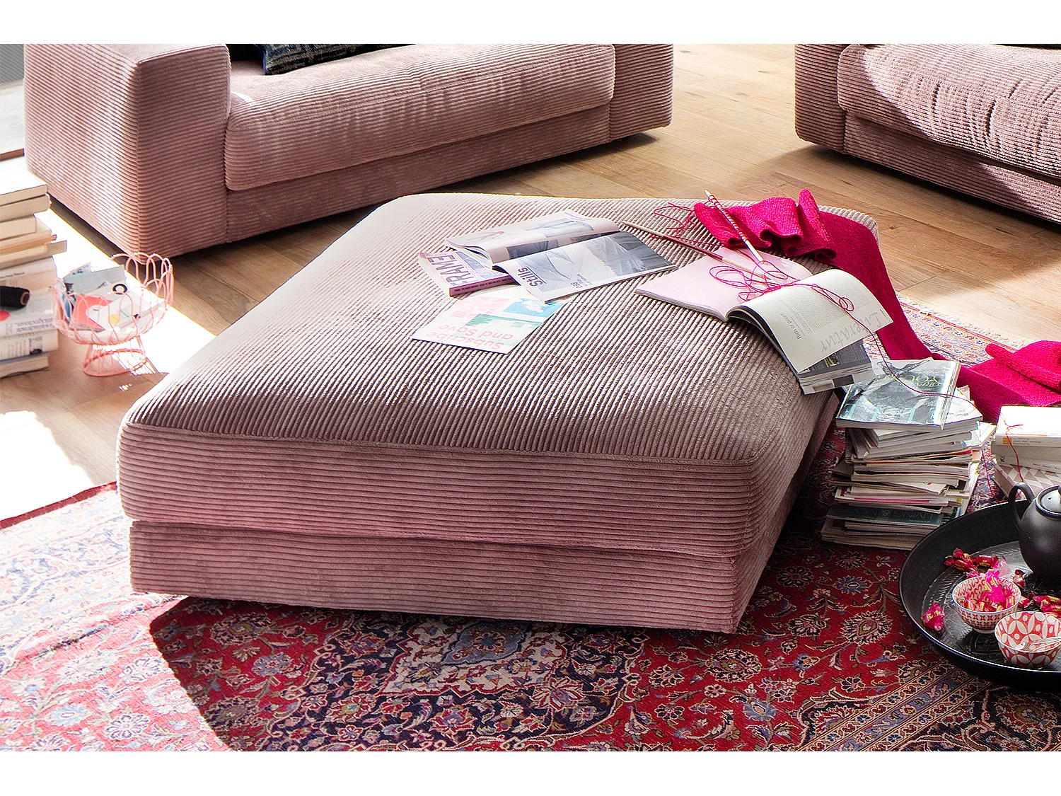 Pouf rembourré - Rose Velours côtelé - MADELINE