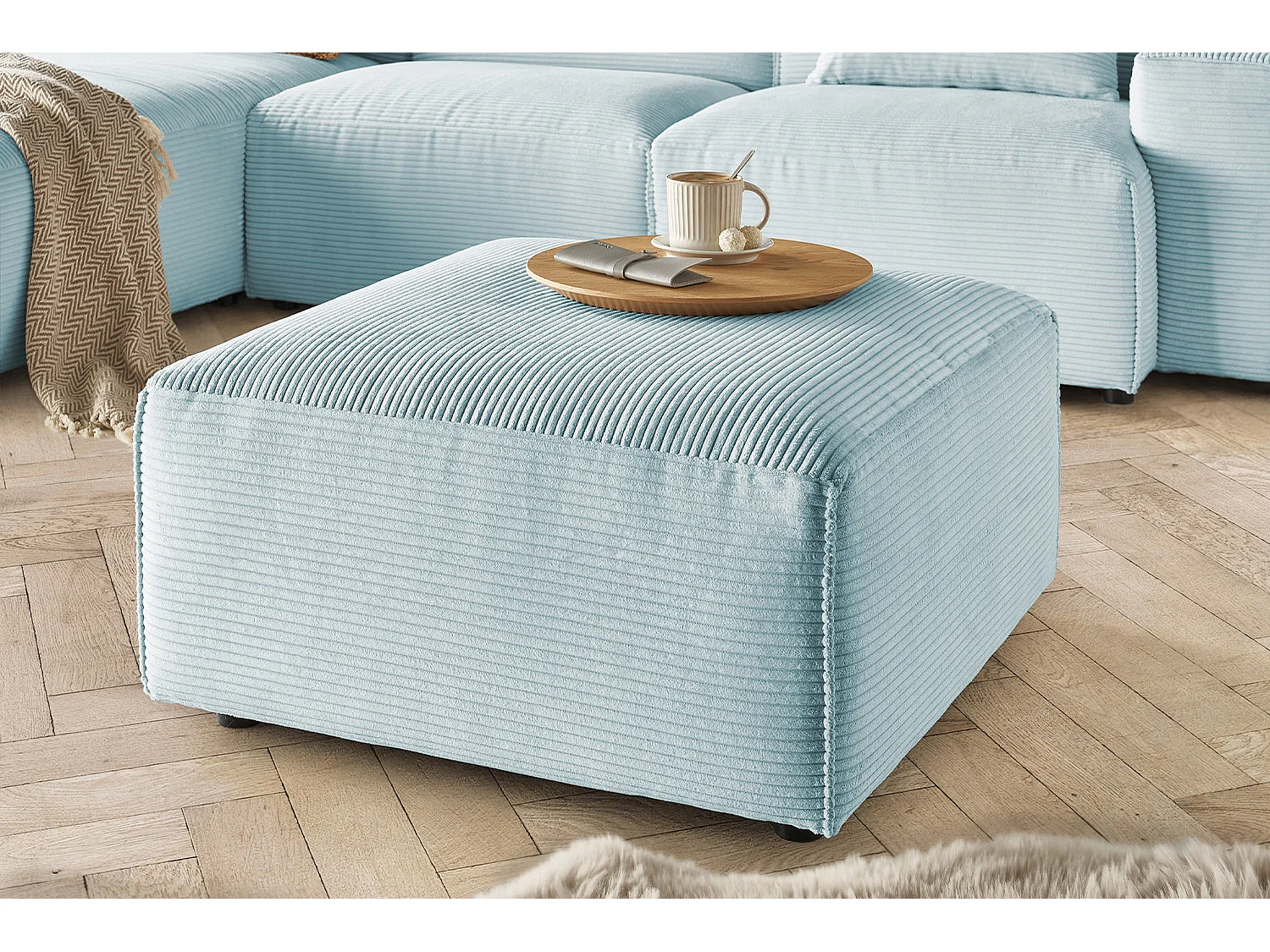 Pouf rembourré - bleu clair Velours côtelé - RANI