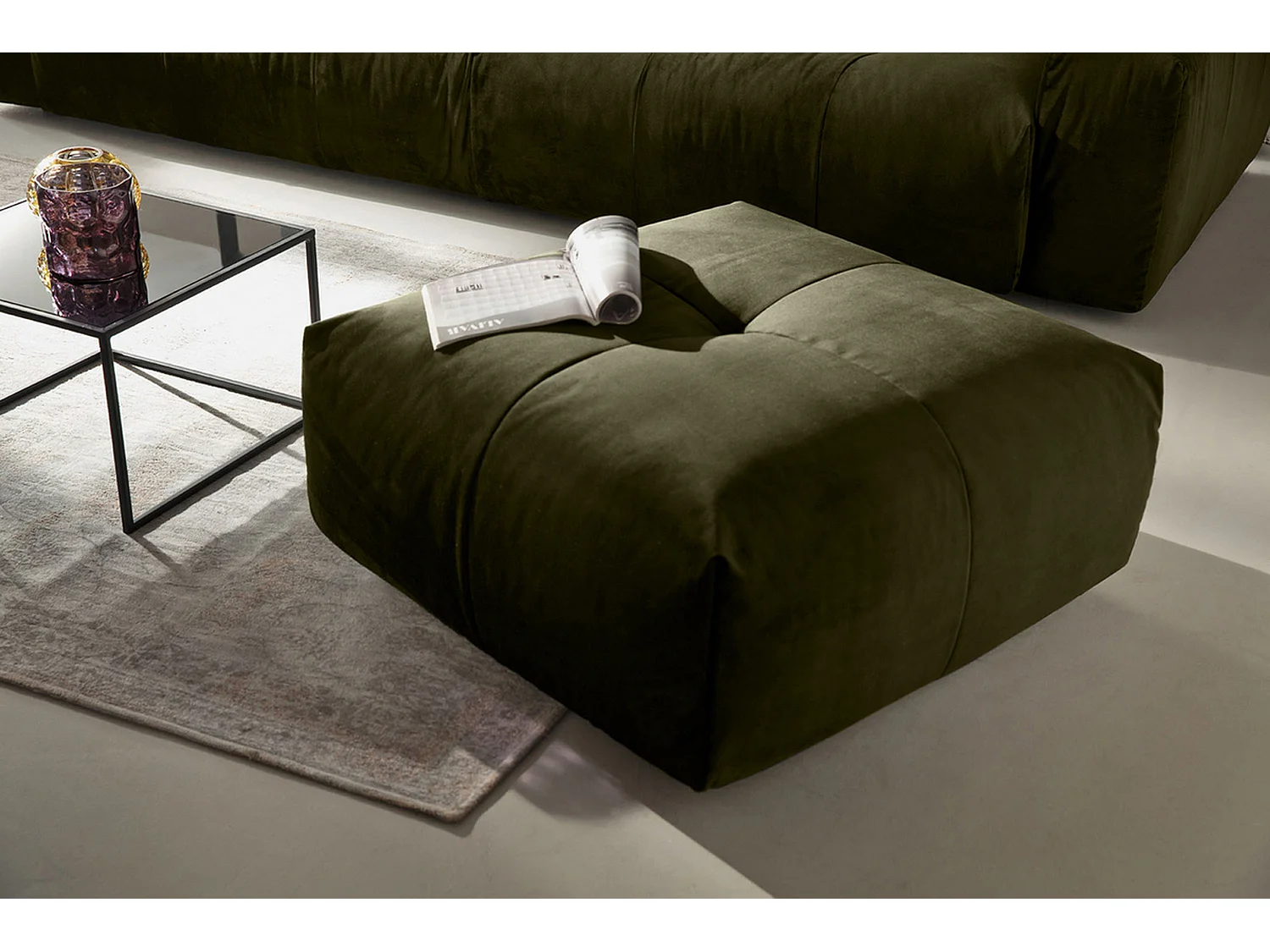 Pouf rembourré - vert foncé Velours - PALACE