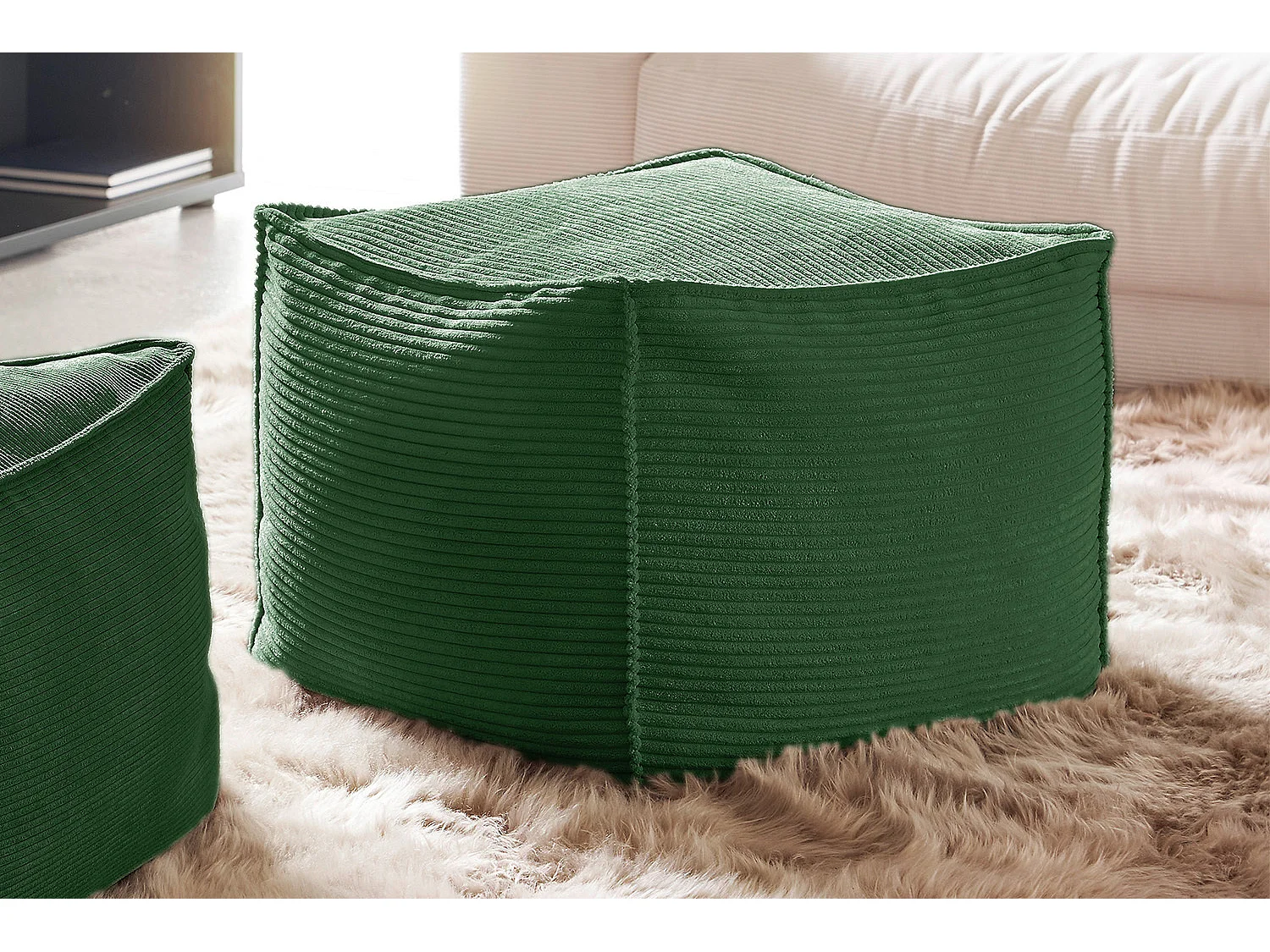 Pouf imbottito - verde smeraldo Velluto a coste - ALEA