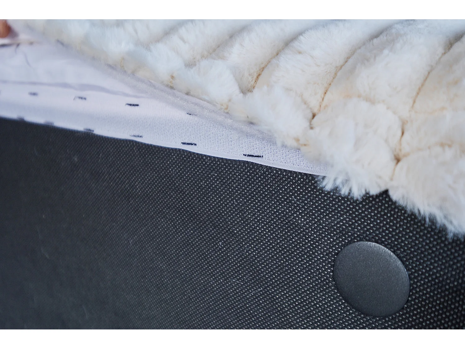 Polsterhocker - Cremeweiß Cord - WIOLO SOFT