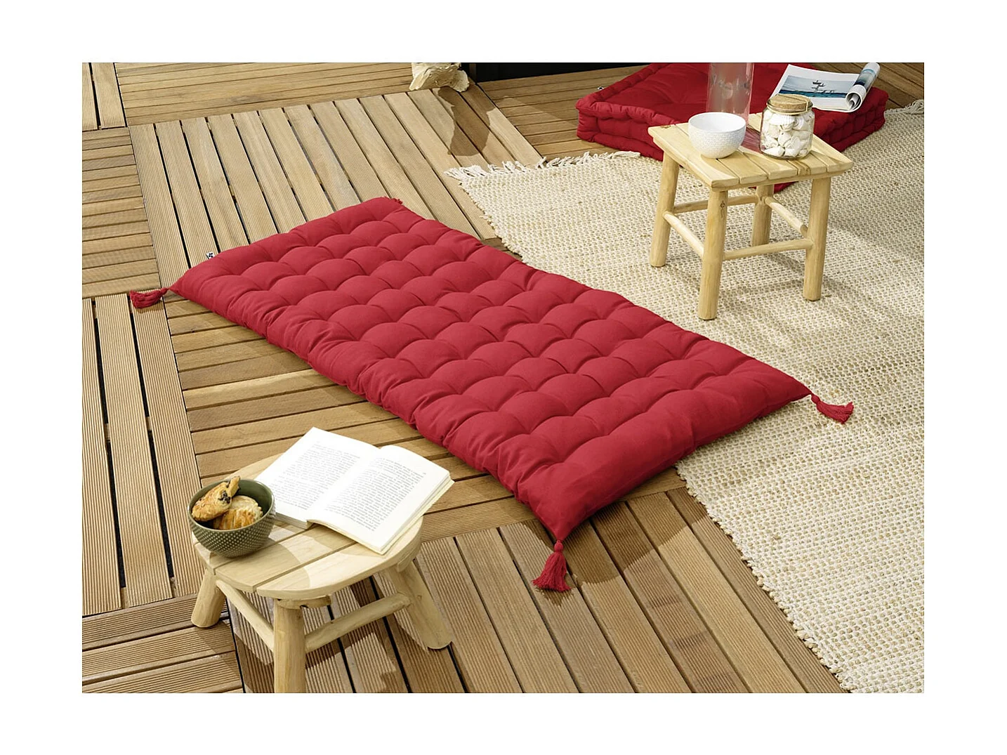 SOPHIE - Matelas de Sol avec pompons 60x120cm Coton Coloris Cerise